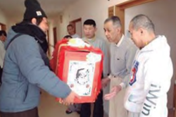 �x������12���̗l�q